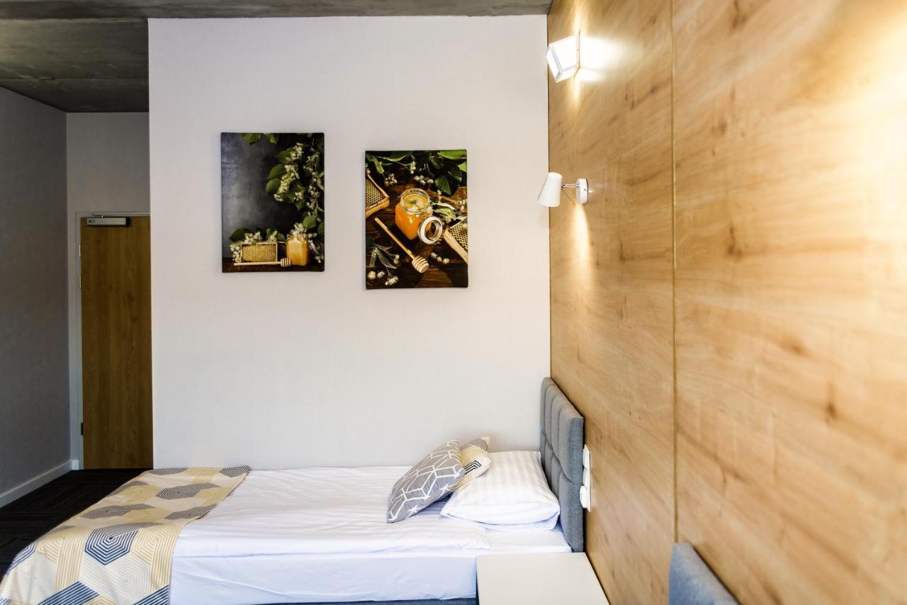 Hotel 107 Rumia Luaran gambar