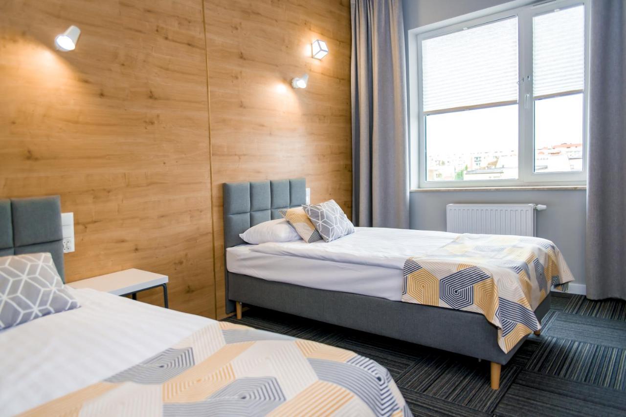 Hotel 107 Rumia Luaran gambar